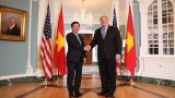 越南政府副总理兼外长范平明对美国进行正式访问