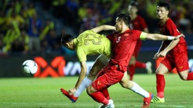 2019年泰国国王杯：阮英德94分钟绝杀 越南队1-0取胜泰国队