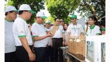 越南政府总理阮春福出席全国反塑料垃圾运动启动仪式
