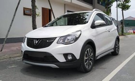 VinFast Fadil bản thương mại xuất hiện tại đại lý