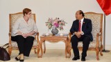 越南政府总理阮春福会见澳大利亚外交部长