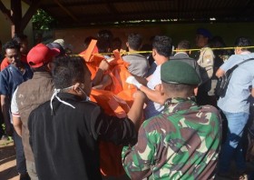 Death toll from boat capsize in Indonesia rises to 18
