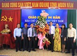 Lãnh đạo tỉnh thăm và chúc mừng các cơ quan báo chí nhân Ngày Báo chí cách mạng Việt Nam