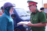 Ra quân tuyên truyền, phòng chống các loại tội phạm ở khu dân cư Việt Sing