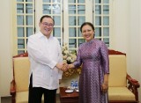 VUFO President meets with Philippine Foreign Minister