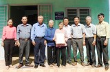 Hội Bảo trợ người khuyết tật, trẻ mồ côi và bệnh nhân nghèo tỉnh: Trao nhà và tiền hỗ trợ cho đối tượng khó khăn tại Phú Giáo