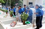 Hàng nghìn lượt khách dâng hương tri ân liệt sỹ tại Ngã ba Đồng Lộc