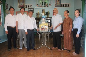 Phường Khánh Bình:  Nâng cao mức sống cho người có công