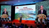 越南政府总理阮春福：坚江省应改善经营环境 大力吸引投资