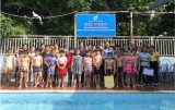 TX.Bến Cát: Bế giảng lớp dạy bơi miễn phí cho con em phụ nữ khó khăn