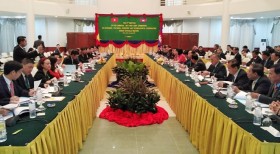 Vietnam, Cambodia seek ways to step up bilateral ties