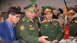 越南国防部副部长潘文江出席2019年国际军事比赛闭幕式