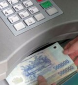 Cung cấp số tài khoản cho người lạ, coi chừng tiền trong ngân hàng “bốc hơi”