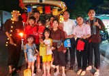 Bau Bang youth brings the Mid-Autumn Festival to disadvantaged children