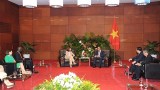 越南政府总理阮春福会见出席2019年越南革新与发展论坛的国际代表