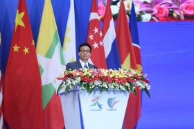 Deputy PM attends opening ceremony of 16th CAEXPO, CABIS