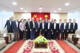 平阳省领导会见新加坡胜科工业集团领导