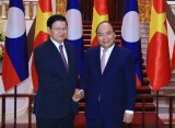 Lao Prime Minister pays official visit to Vietnam