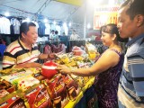 Market-day of Vietnamese goods held