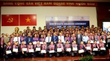 胡志明市100多名电气工程师获得东盟专业证书