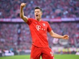 Lewandowski thiết lập kỷ lục mới