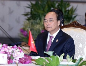 PM attends plenary meeting of 35th ASEAN summit