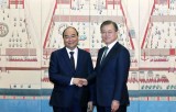 PM Phuc holds talks with RoK President