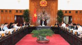 越南政府总理阮春福就2020年第一号决议制定工作召开会议