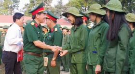 Giáo dục kiến thức quốc phòng, an ninh cho gần 1000 sinh viên