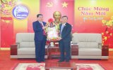 柬埔寨桔井省领导代表团对平阳省领导进行访问和拜年