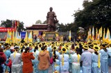 纪念玉回-栋多大捷231周年的栋多丘庙会在首都河内隆重举行