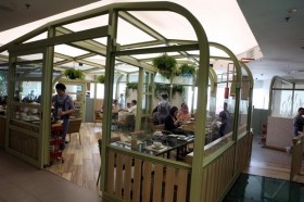 Thailand’s restaurants hit hard by COVID-19