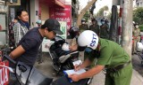TP.Thuận An: Ra quân xử lý tình trạng buôn bán lấn chiếm lòng, lề đường