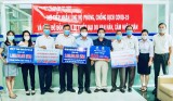Ủy ban MTTQ Việt Nam tỉnh: Tiếp nhận hơn 4 tỷ đồng ủng hộ phòng chống Covid-19 và người dân vùng hạn mặn