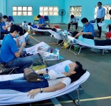 Ngày hội hiến máu tình nguyện lần thứ 33: Tiếp nhận hơn 100 đơn vị máu cứu người