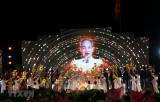 Sâu lắng cầu truyền hình 'Hồ Chí Minh, Sáng ngời ý chí Việt Nam'