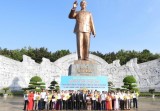 Các địa phương dâng hương, hoa tưởng nhớ Chủ tịch Hồ Chí Minh