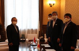 Japanese lawmaker values Vietnam’s achievements in fighting COVID-19