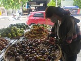 Specialty fruits to be in season, have good sale