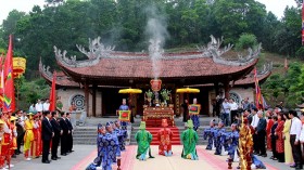 着力将越池市建设成为庙会之城