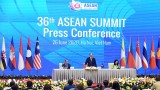 越南政府总理阮春福出席记者会 通报第36届东盟峰会圆满成功