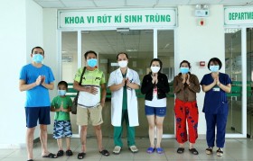 Thêm 5 trường hợp được công bố khỏi bệnh COVID-19