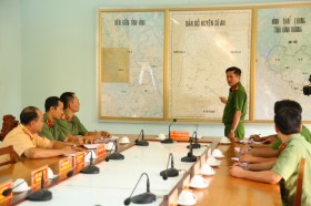 Người trưởng công an gương mẫu