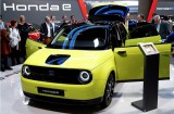 Honda E lách khe hẹp trên thị trường xe chạy điện