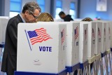 Bầu cử Mỹ 2020: Đảng Dân chủ chiếm ưu thế về số cử tri đăng ký mới