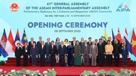 AIPA 41： 致力建设一个密切联系且真正以人为中心的东盟共同体