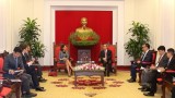 越共中央经济部部长阮文平会见澳大利亚驻越大使罗宾·穆迪