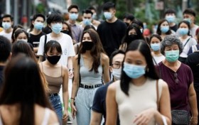 Singapore records first population contraction since 2003