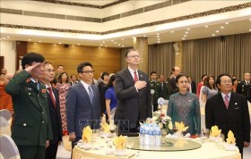 越南－美国建交25周年纪念仪式在河内举行