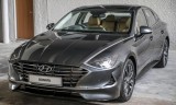 Hyundai Sonata thế hệ mới giá từ 45.800 USD